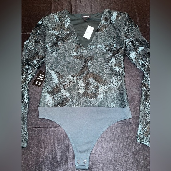 Express Lace Embroidered V-Neck Long Sleeve Thong Bodysuit - Picture 2 of 9
